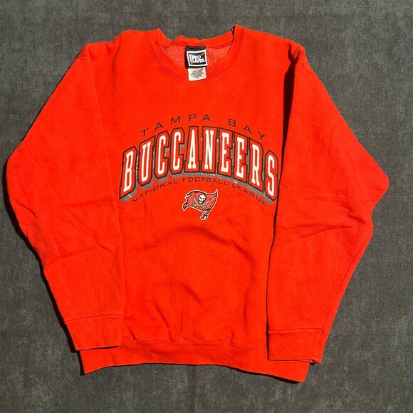 Pro Player Vintage Tampa Bay Bucaneers Sweater (M) - Picture 1 of 4